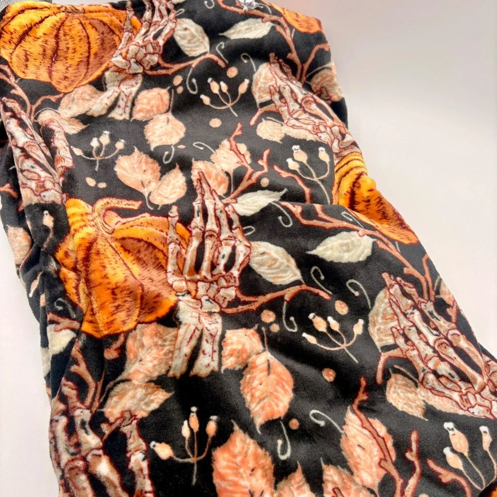 Rachel Roy Pumpkin Skeleton Hand Oversized Plush Throw Blanket 60x70 Halloween